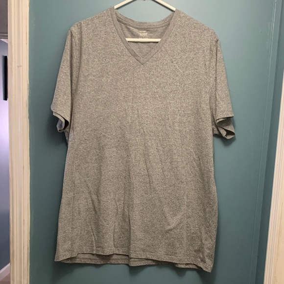 Old Navy Other - Old Navy Men's Heather Gray V-Neck Short Sleeve Tee